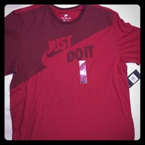 Men’s Nike T-shirt NWT 2XL